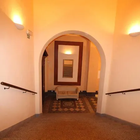 Halkrooms