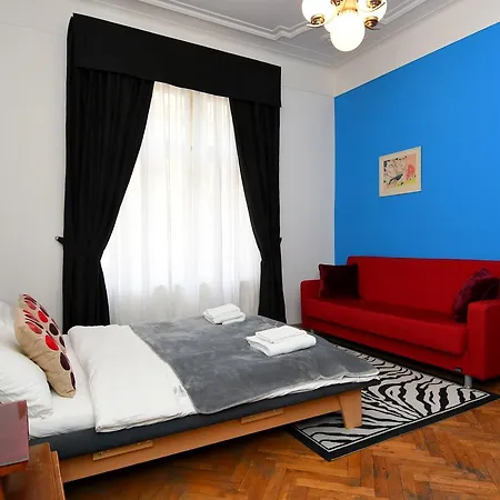 بيت ضيافة Halkrooms 4*