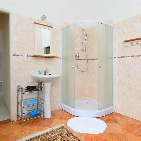 بيت ضيافة Halkrooms 4*