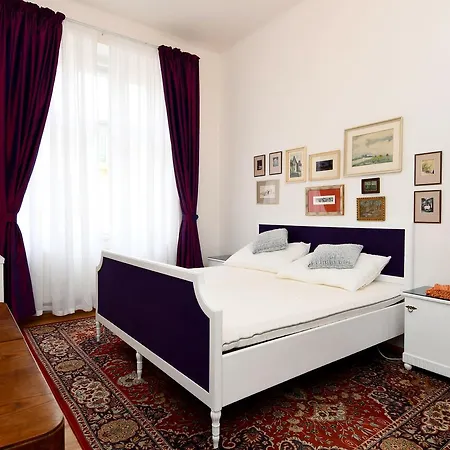 بيت ضيافة Halkrooms 4*