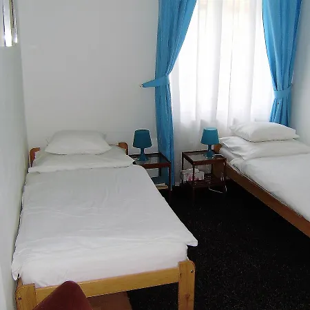 Pensionat Halkrooms Prag